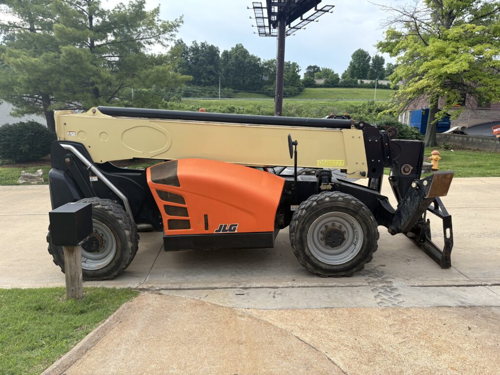 2017 JLG 1255 Telehandler