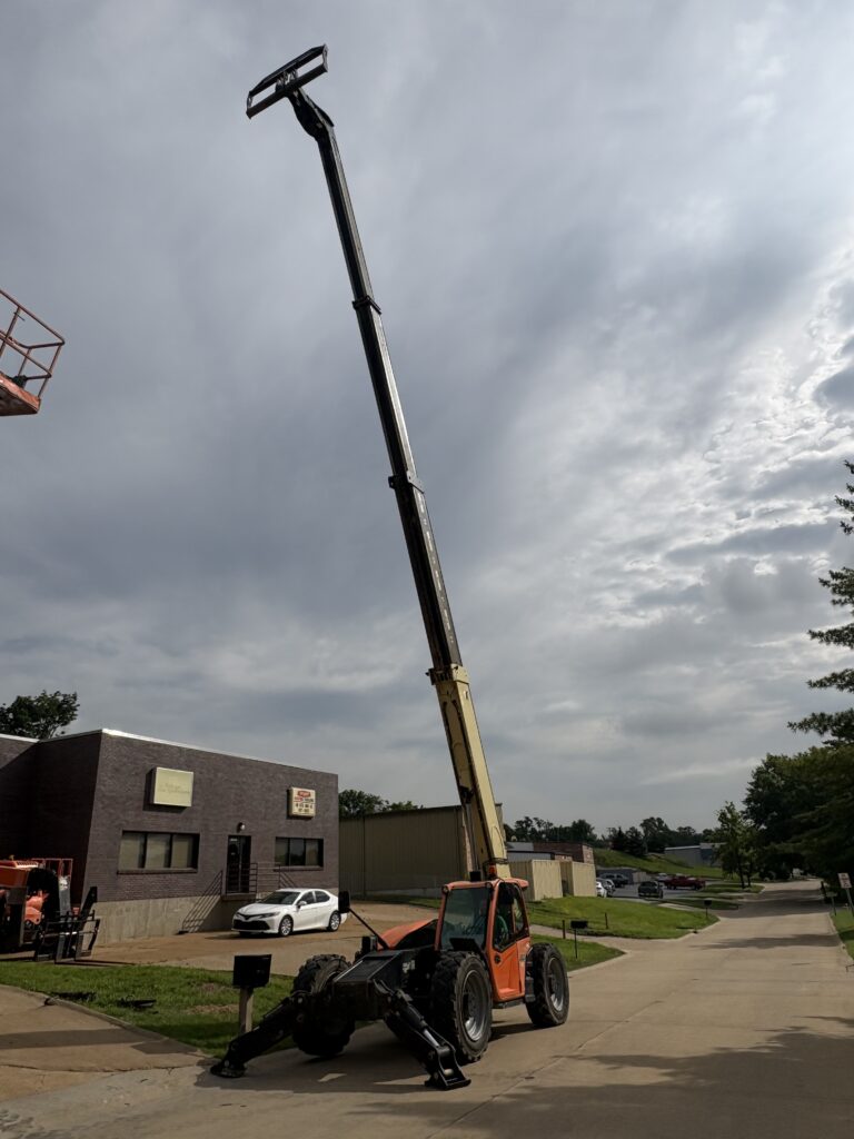 2017 JLG 1255 Telehandler