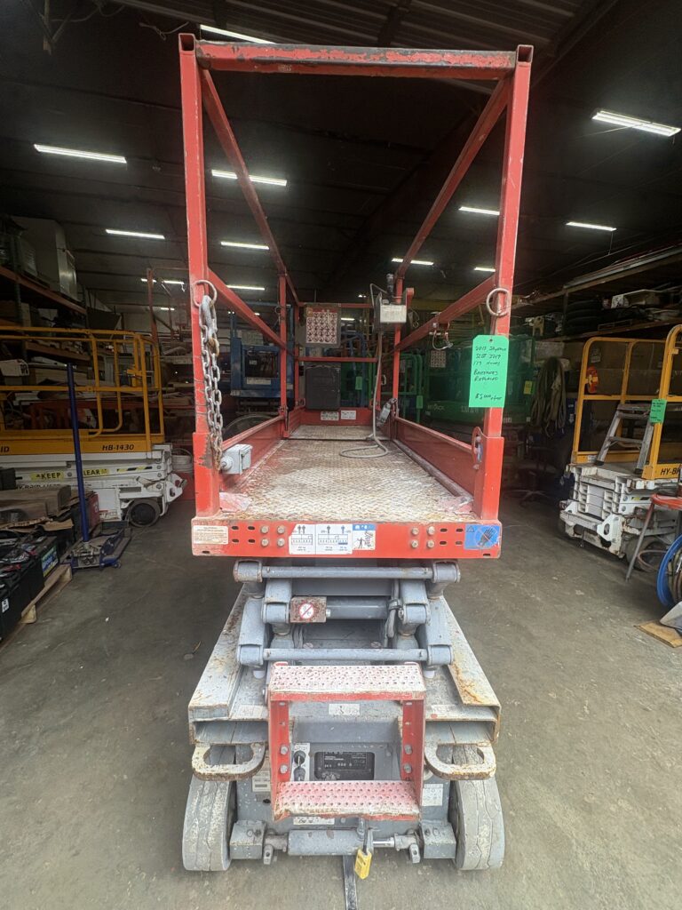 2015 SkyJack SJIII3219 Scissor Lift