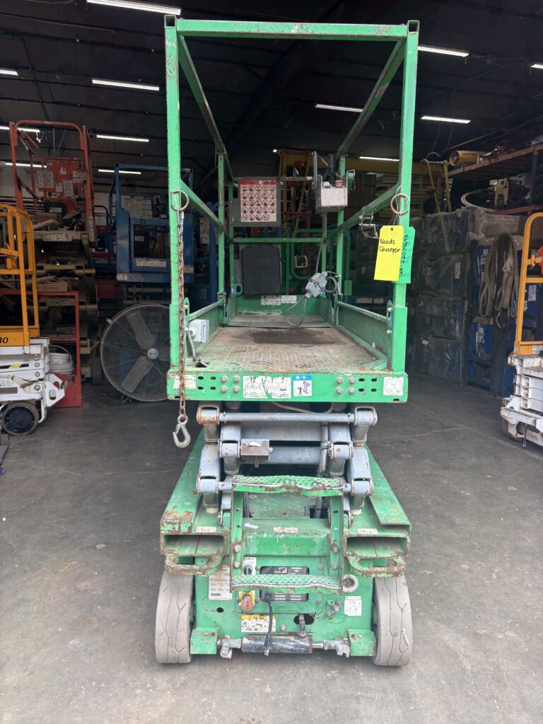 2015 SkyJack SJIII3219 Scissor Lift