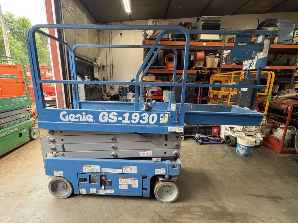 2018 Genie GS-1930 Scissor Lift