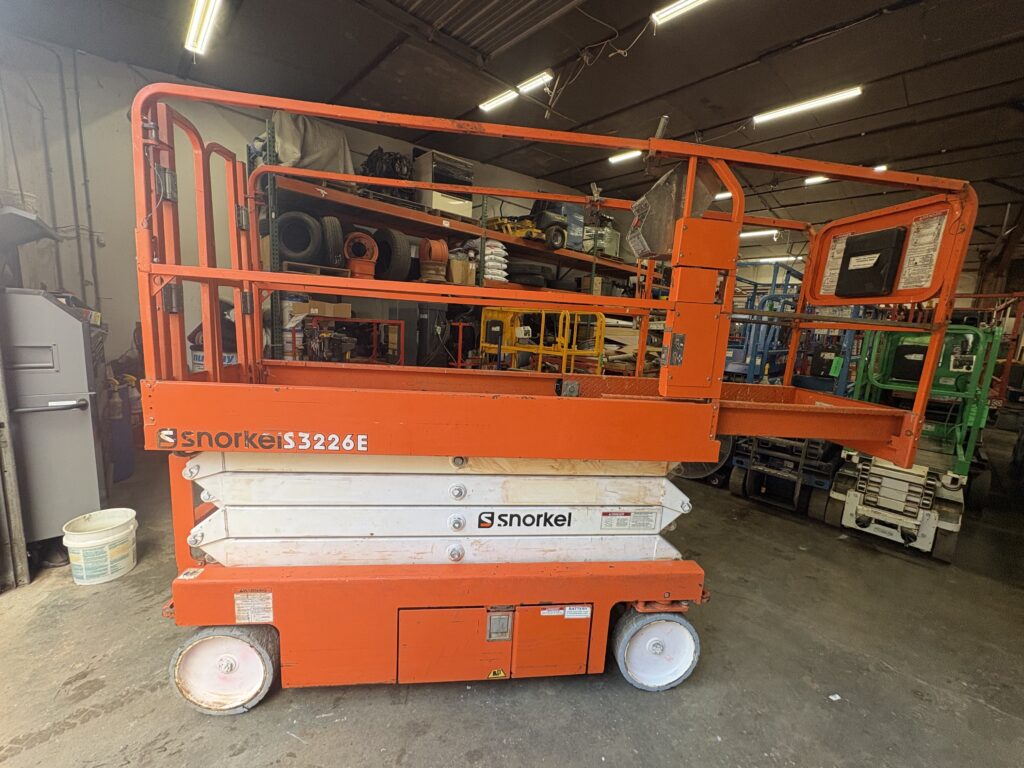2019 Snorkel S3226E Scissor Lift