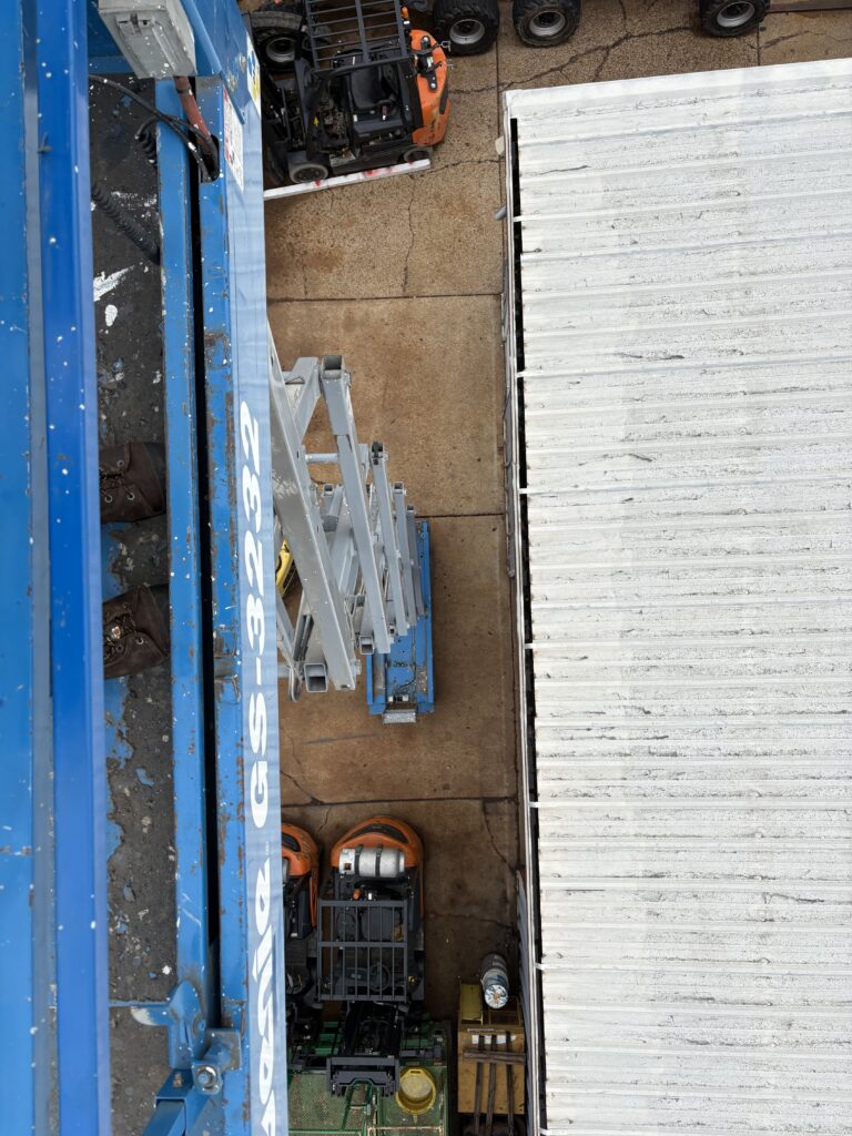 2011 Genie GS-3232 Scissor lift