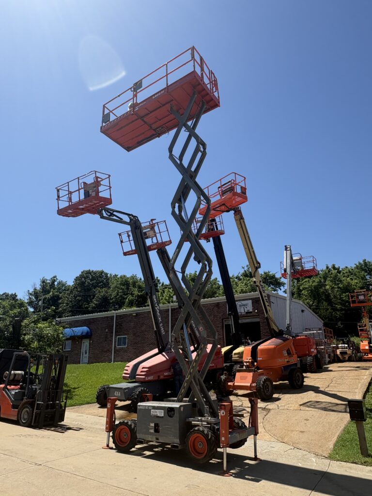 2015 SkyJack SJ6832RT Scissor Lift