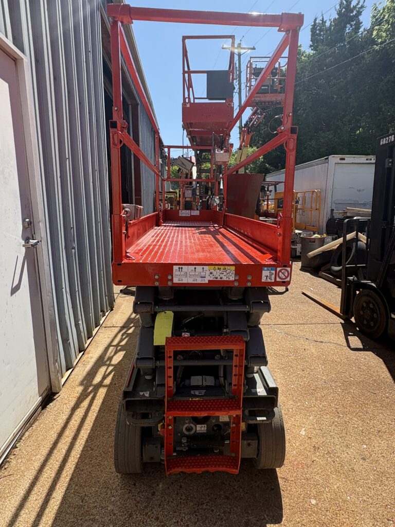 2018 SkyJack SJIII3226 Scissor Lift