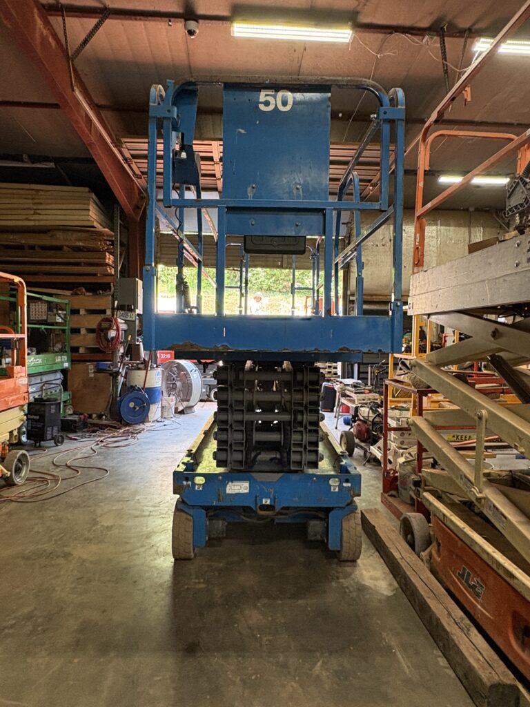 2016 Genie GS-4047 Scissor Lift