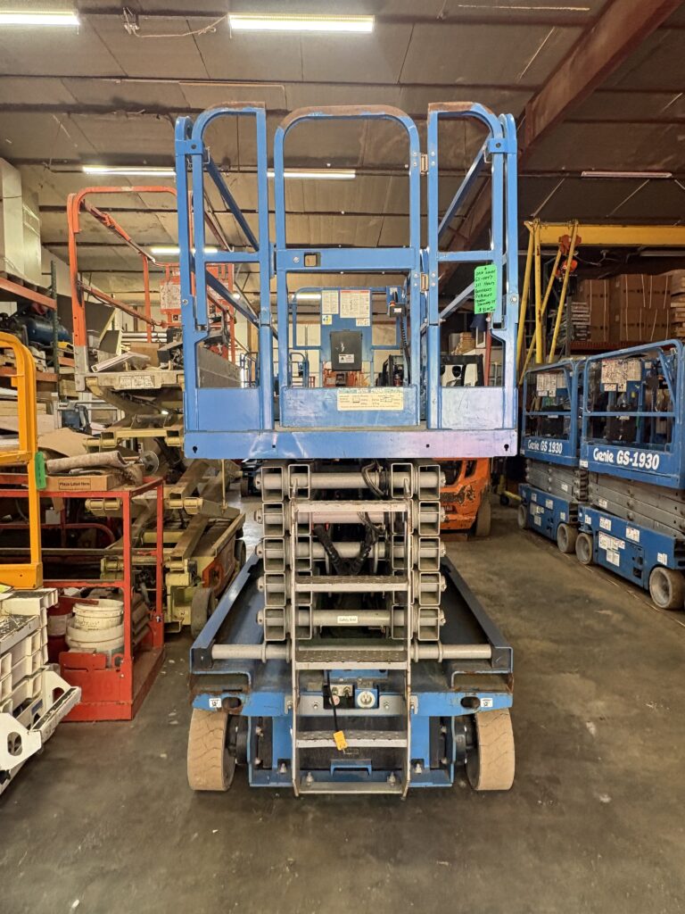 2018 Genie GS-4047 Scissor Lift