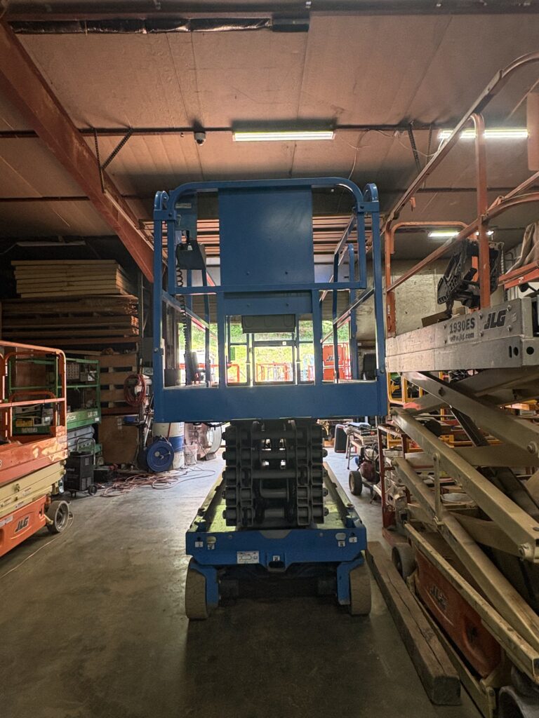 2018 Genie GS-4047 Scissor Lift
