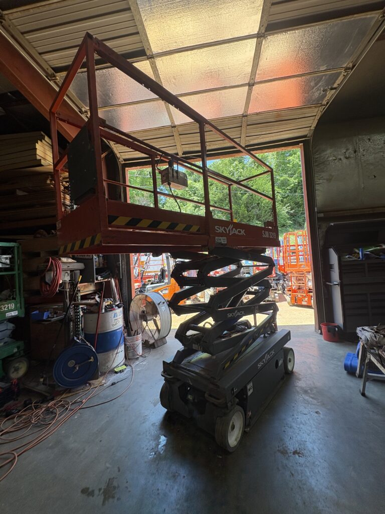 2019 SkyJack SJIII3219 Scissor Lift