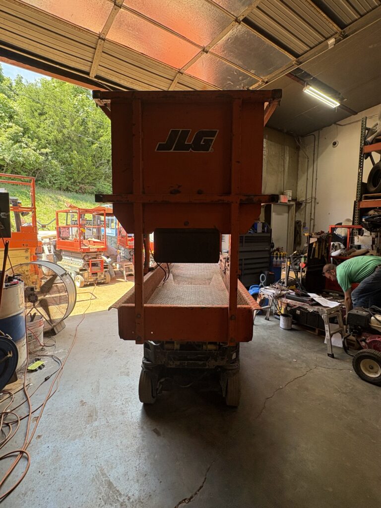 2016 JLG 1932R Scissor Lift