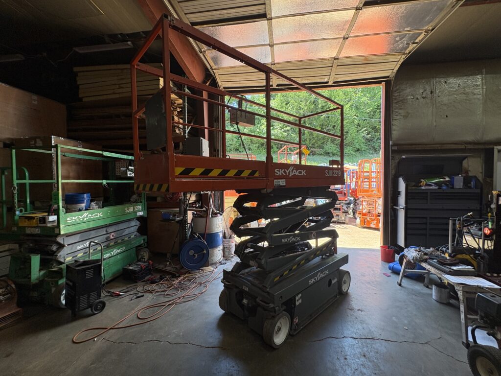 2019 SkyJack SJIII3219 Scissor Lift
